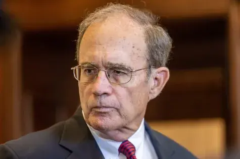 Lt. Gov. Delbert Hosemann collapses at Mississippi Senate podium | The